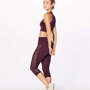 Lululemon Reveal Crop